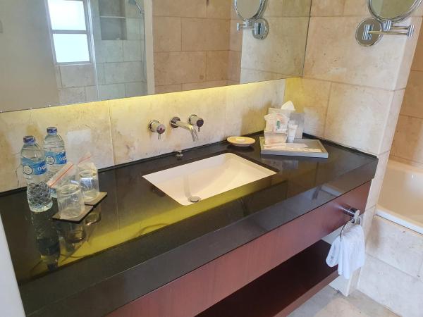 Hotel Gran Mahakam : photo 3 de la chambre suite mahakam club