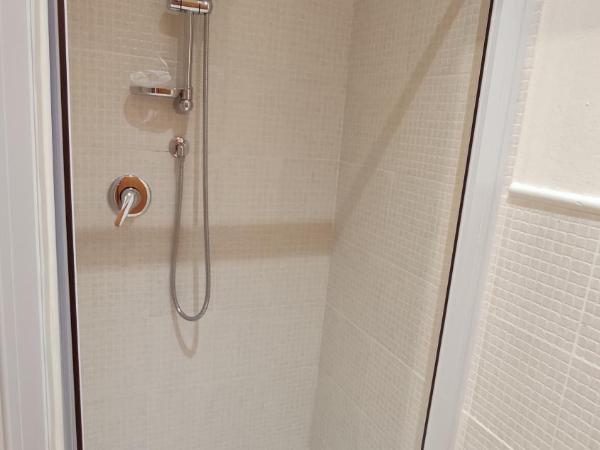 Nell'Azzurro : photo 8 de la chambre chambre double avec salle de bains privative