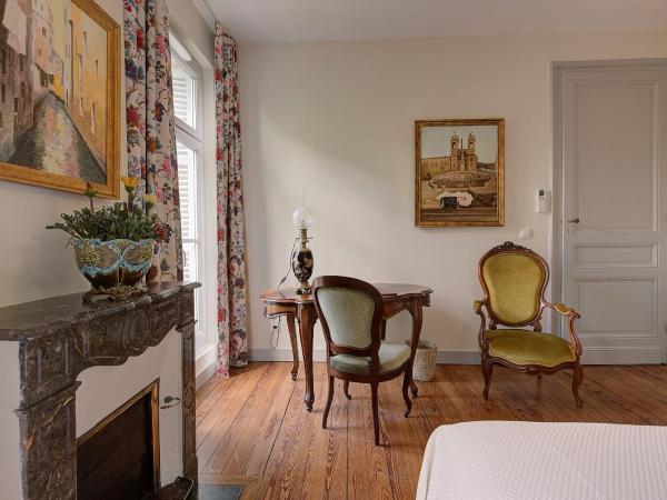 B&B Le Clos d'Argenson : photo 4 de la chambre suite double - vue sur ville - deuxième Étage