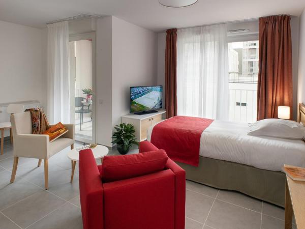 DOMITYS LA BADIANE : photo 1 de la chambre studio - accessible aux personnes à mobilité réduite