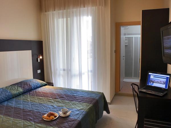 Hotel Ricchi : photo 2 de la chambre chambre double