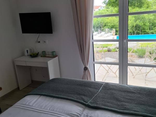 Boutique Resort OSMA : photo 2 de la chambre chambre double avec terrasse