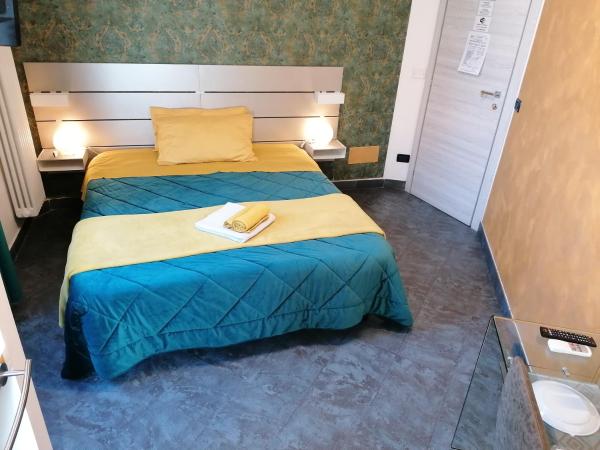 B&B IL SOGNO : photo 7 de la chambre chambre double ou lits jumeaux avec salle de bains commune