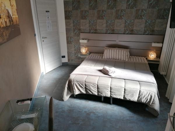 B&B IL SOGNO : photo 7 de la chambre chambre double ou lits jumeaux avec salle de bains commune