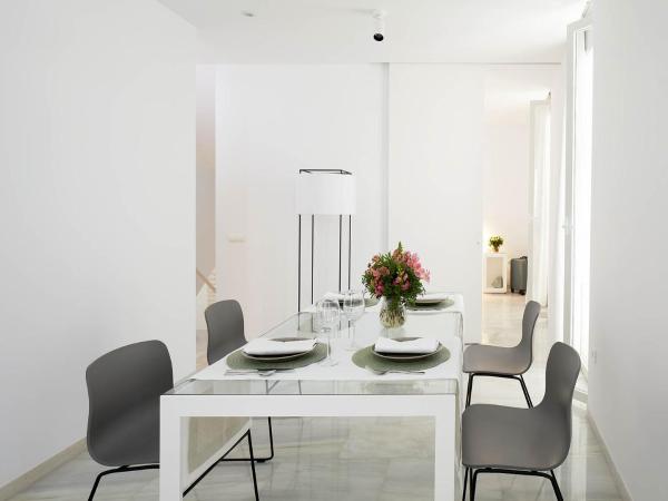 Hotel Fernando III : photo 4 de la chambre appartement en duplex