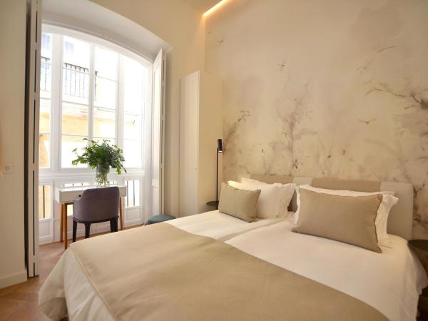 Plaza Mina Suites - Adults Recommended by Luxury Suites Cadiz : photo 3 de la chambre appartement 2 chambres