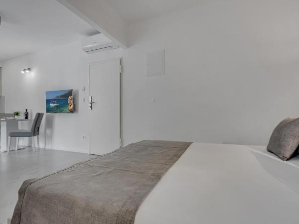 Apartments Dany : photo 10 de la chambre appartement avec balcon