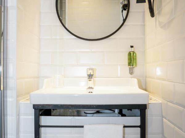 Hôtel Des Arts-Bastille : photo 2 de la chambre chambre simple