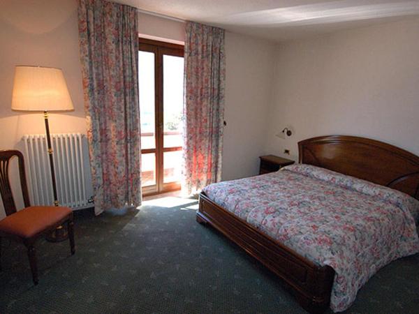 Hotel Panoramique : photo 2 de la chambre chambre double ou lits jumeaux standard avec balcon