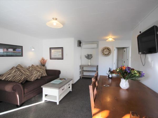 Beach Lodge Motels : photo 8 de la chambre appartement familial 2 chambres 