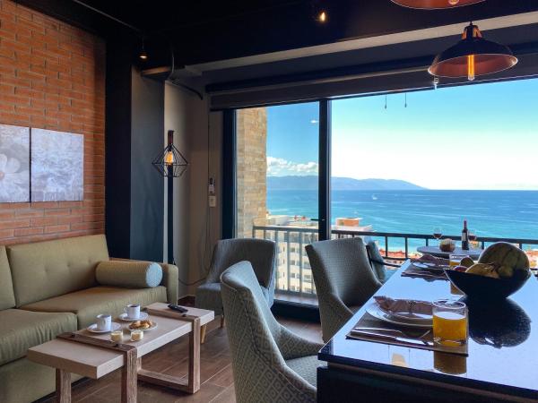 Pinnacle Resorts 179 - Adults Only : photo 4 de la chambre suite deluxe - vue sur mer