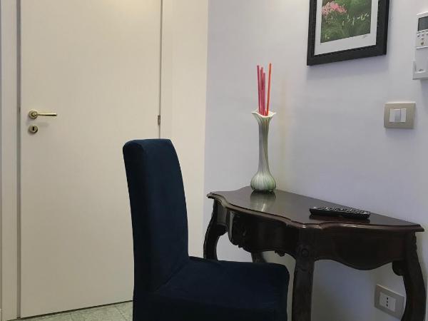 B&B Nike - Rooms Only : photo 1 de la chambre chambre double ou lits jumeaux avec balcon