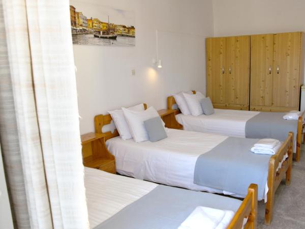 Klinakis Beach Hotel : photo 6 de la chambre chambre familiale Économique