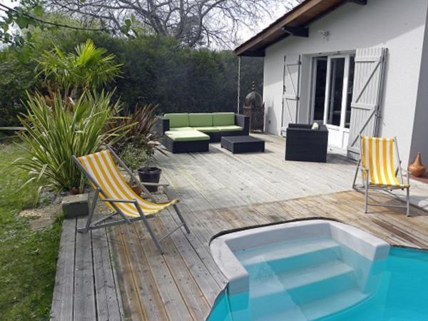 Villa Mogador Piscine et Balnéo : photo 7 de la chambre suite deluxe avec baignoire spa