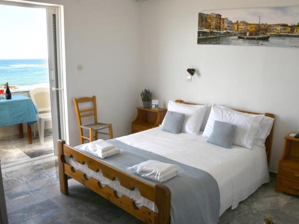 Klinakis Beach Hotel : photo 1 de la chambre chambre double - vue sur mer