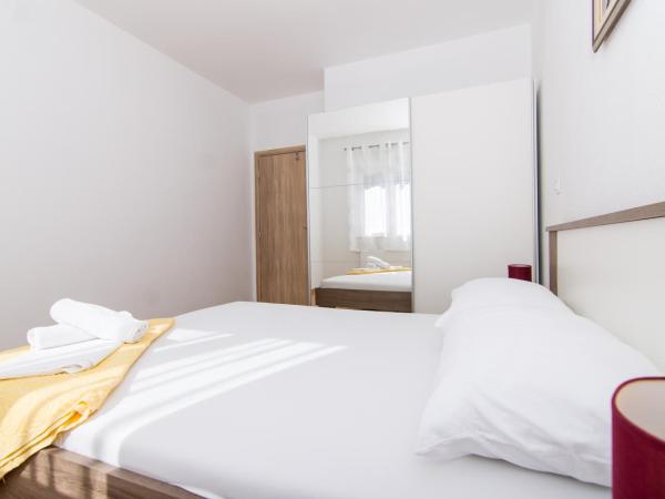 Apartments Ploka : photo 5 de la chambre appartement avec terrasse