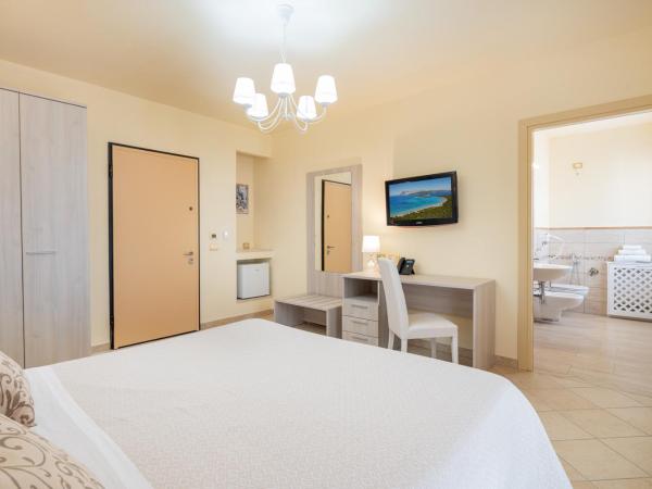 Hotel Regina Elena : photo 2 de la chambre chambre double ou lits jumeaux classique