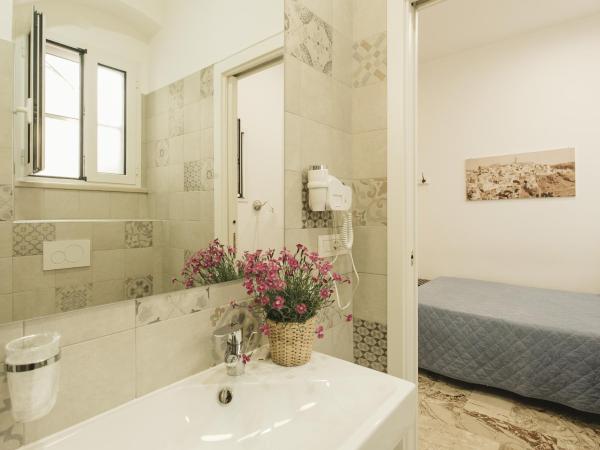 Giulietta nei Sassi : photo 7 de la chambre chambre double Économique