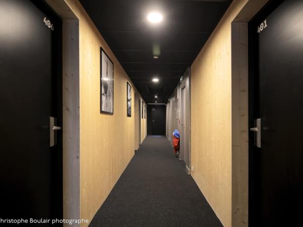 The People - Les 2 Alpes : photo 3 de la chambre chambre familiale