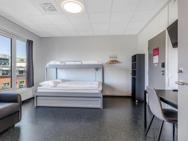 Citybox Lite Kristiansand : photo 3 de la chambre chambre familiale 5 personnes