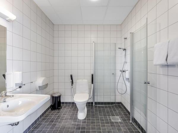 Citybox Lite Kristiansand : photo 4 de la chambre chambre familiale 5 personnes