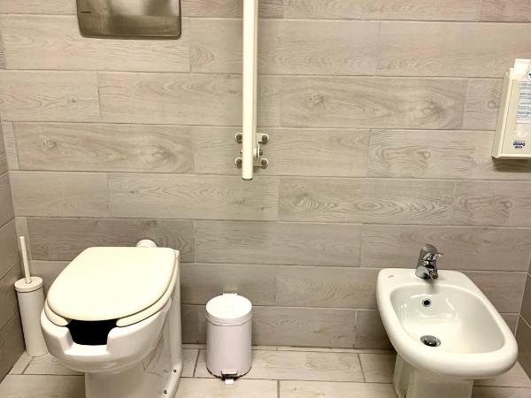 Cascina Bellaria : photo 4 de la chambre grande chambre double ou lits jumeaux