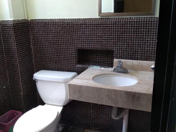 Hotel Colimense : photo 5 de la chambre chambre lit king-size supérieure