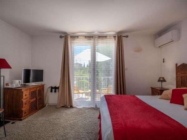 Les Bastides Saint Paul : photo 1 de la chambre chambre double supérieure