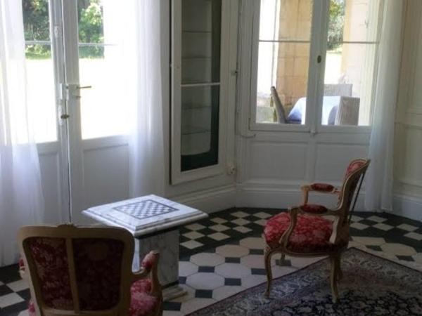 Château de Maucouvent : photo 10 de la chambre suite avec terrasse 