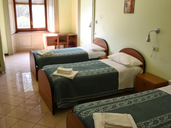 Villa San Giuseppe : photo 5 de la chambre chambre triple supérieure