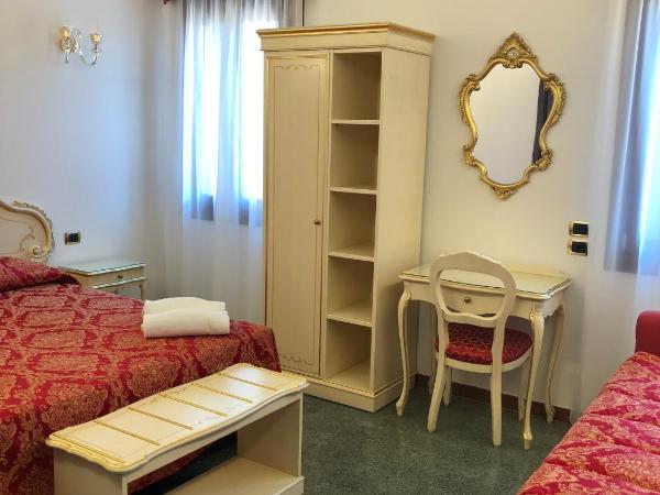 Hotel Leonardo : photo 6 de la chambre chambre triple supérieure