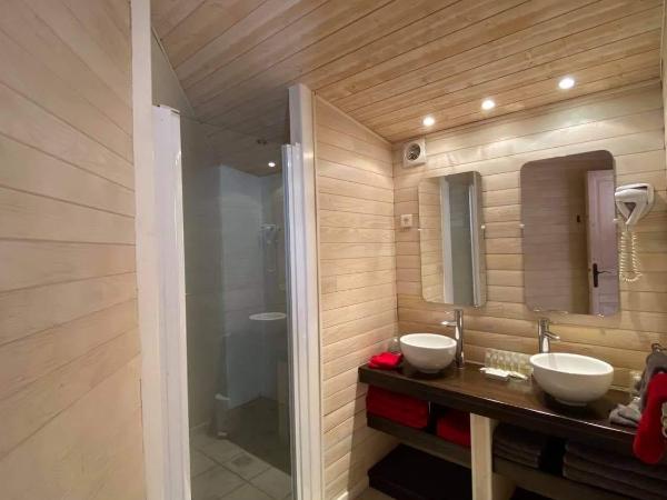 Hotel Mas des Lys : photo 6 de la chambre suite familiale