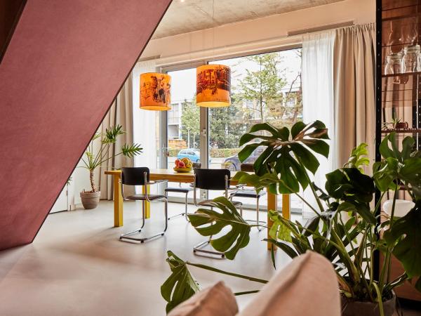 New beautiful design studio in Amsterdam West : photo 3 de la chambre chambre quadruple de luxe