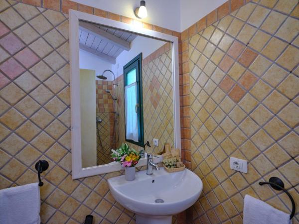 LOCANDA MURALES - Turismo rurale : photo 10 de la chambre chambre deluxe