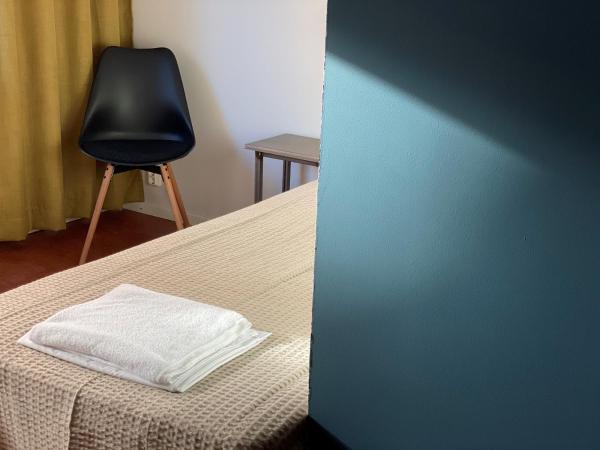 HOTEL N Hostel Malmö City : photo 1 de la chambre chambre simple standard avec salle de bains commune