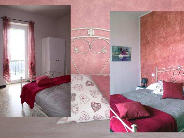 Affittacamere Ciccio e Pinolo : photo 4 de la chambre grande chambre double ou lits jumeaux