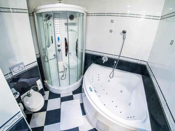 Hotel Silver : photo 3 de la chambre presidential suite - main building