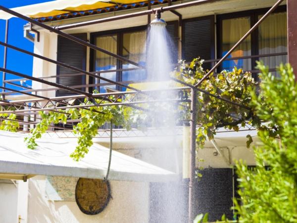 Room in Rogoznica with W-LAN 3338-5 : photo 10 de la chambre chambre double