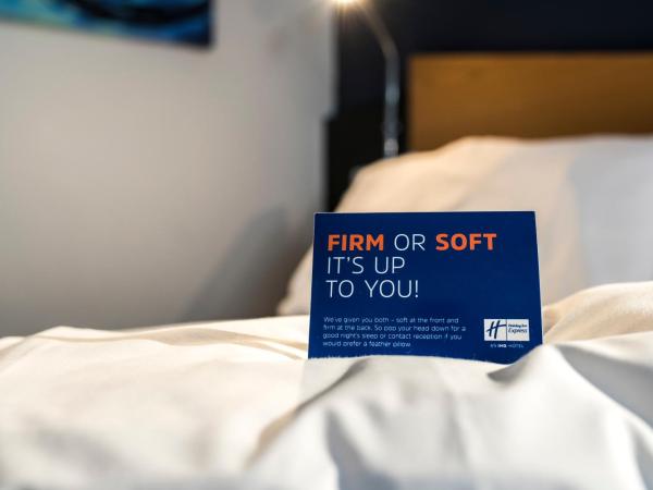 Holiday Inn Express Bristol Filton, an IHG Hotel : photo 3 de la chambre chambre standard