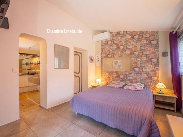 Le Joyau du Golfe de St Tropez : photo 2 de la chambre chambre double avec terrasse