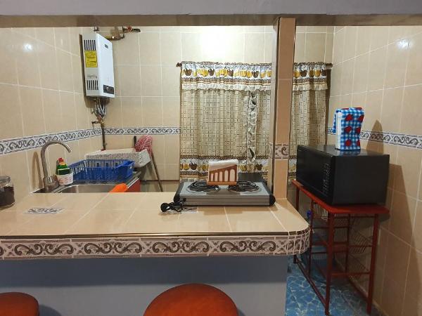 Departamentos muy cercanos al aeropuerto T2 wifi free : photo 5 de la chambre appartement