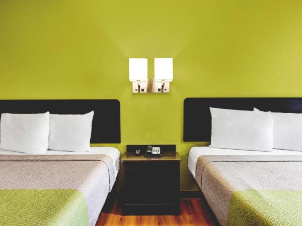 Motel 6 Indianapolis IN : photo 1 de la chambre chambre 2 lits queen-size - non-fumeurs