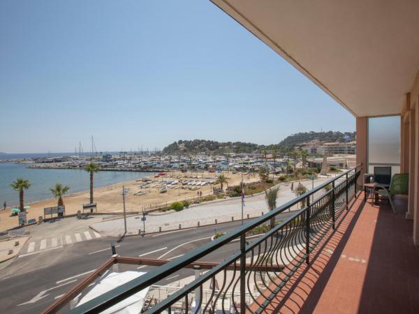 Hôtel Les Alizés : photo 1 de la chambre appartement - vue sur mer