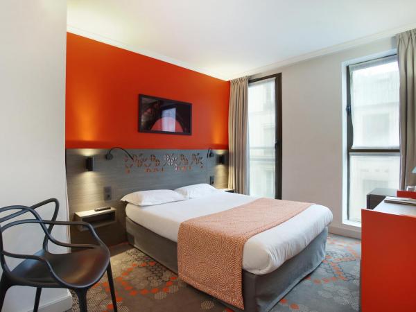 Hotel Eiffel Capitol : photo 3 de la chambre chambre double ou lits jumeaux supérieure