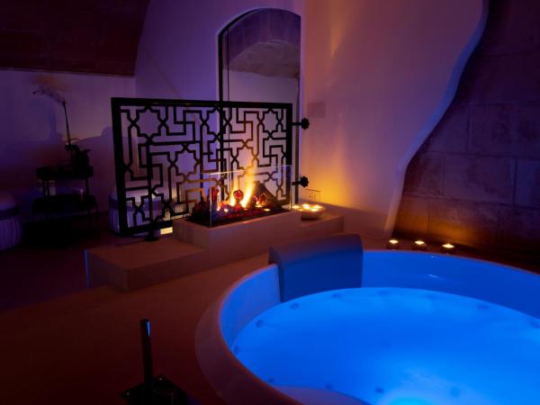Antica Torre di Iuso : photo 5 de la chambre suite deluxe avec baignoire spa