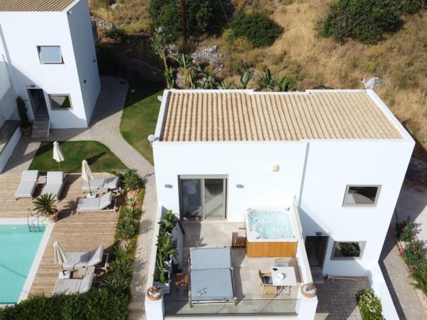 Creta Blue Boutique Hotel : photo 6 de la chambre suite de luxe - bain à remous (seulement pour adultes)