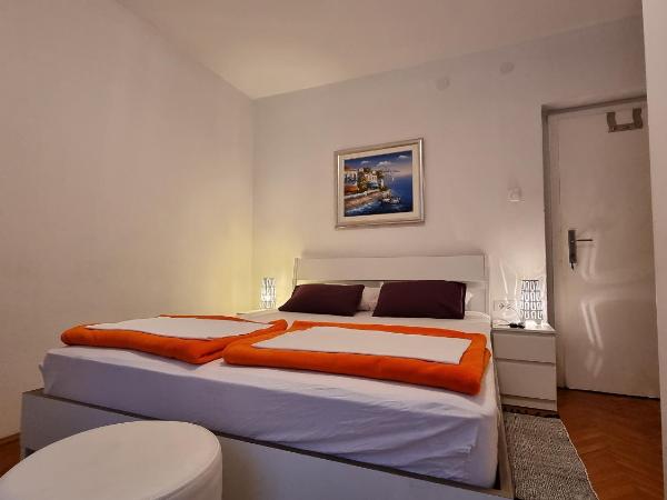 Vukosav Family Apartments and Rooms : photo 5 de la chambre chambre lit king-size standard