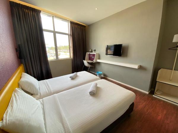 Win Win Boutique Hotel PD : photo 5 de la chambre chambre lits jumeaux de luxe avec fenêtre