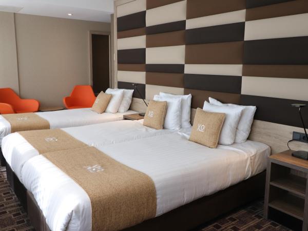 XO Hotels Blue Tower : photo 2 de la chambre chambre triple standard