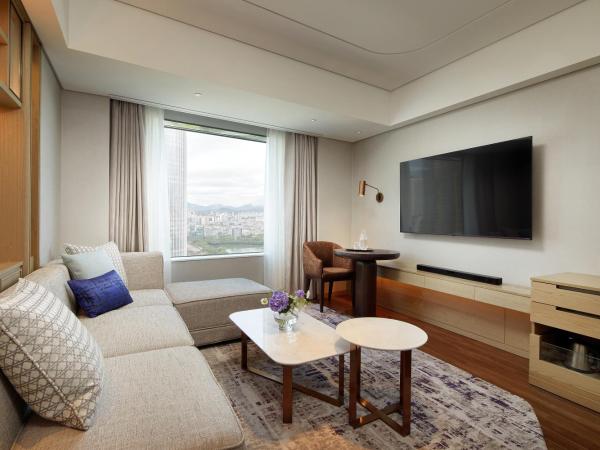 Lotte Hotel World : photo 1 de la chambre suite junior familiale avec lits jumeaux